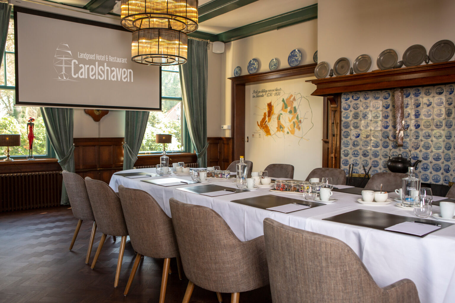 Vergaderen-Carelshaven-vergaderzaal-uniekevergadering